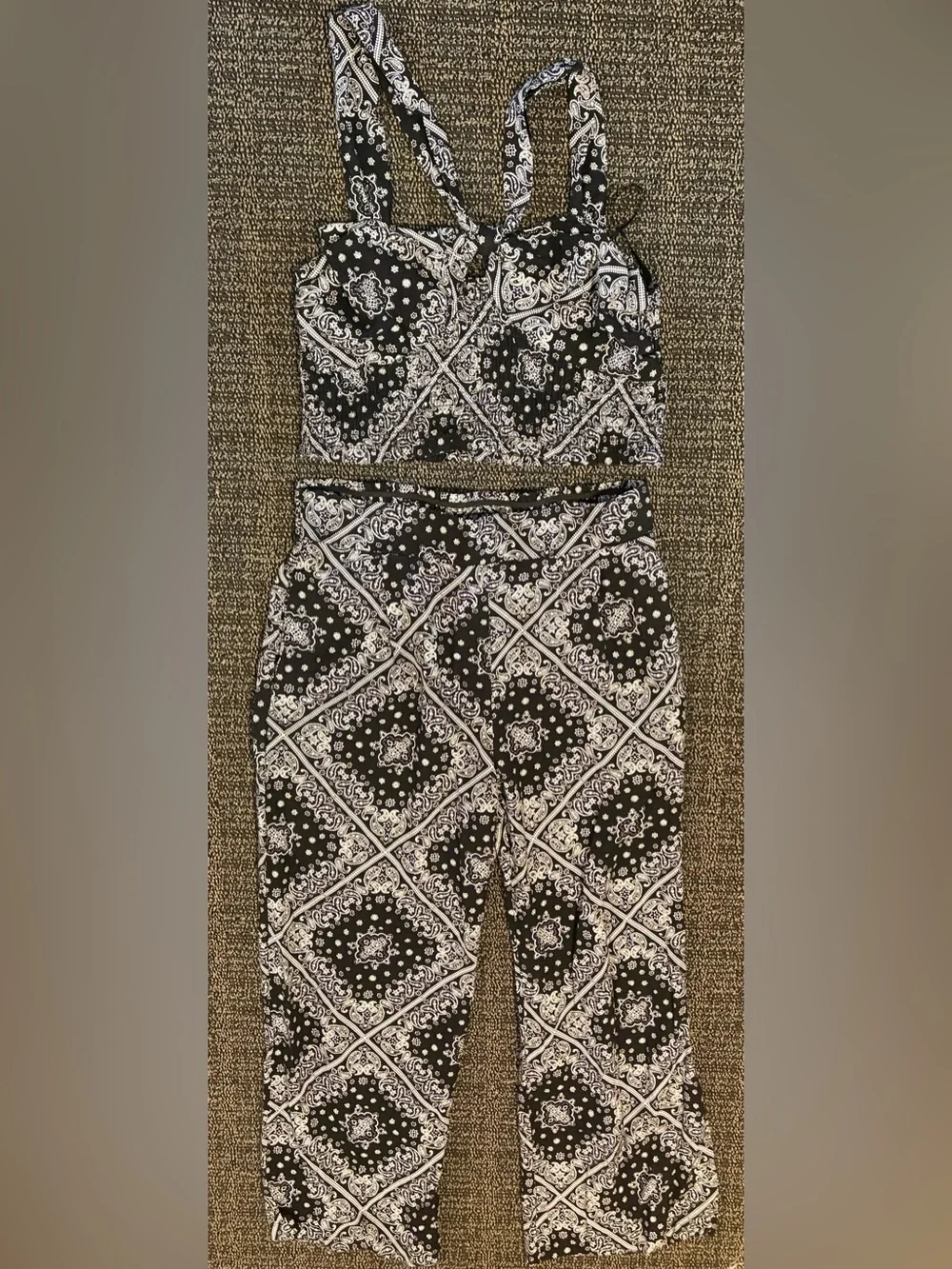 Black & White Paisley Crop Top and Pants Set
